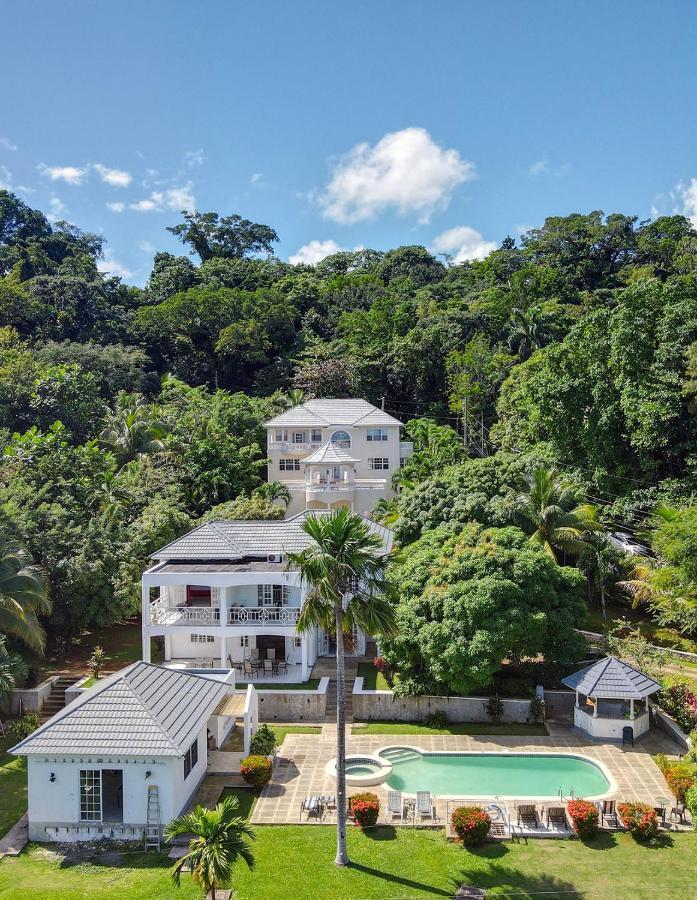 All Nations Guest House ポート・アントニオ エクステリア 写真
