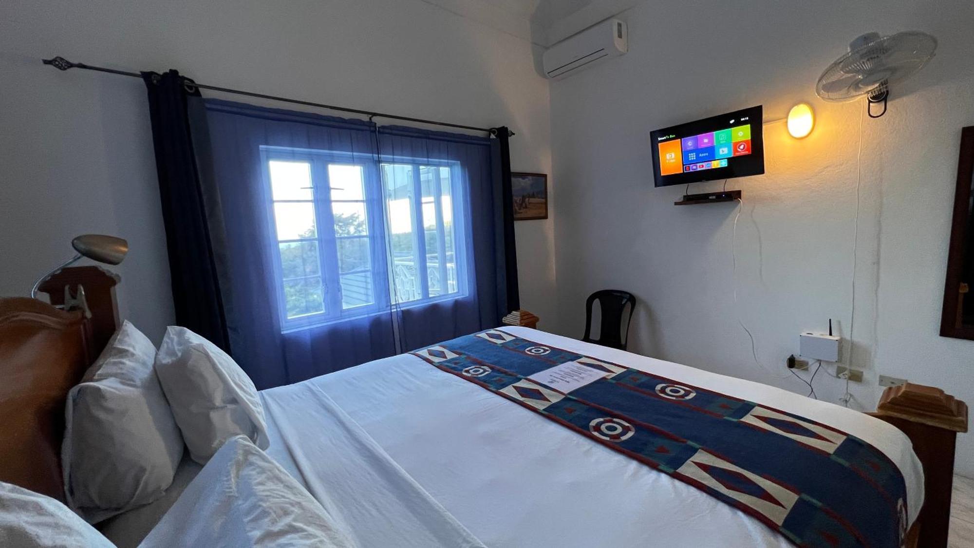 All Nations Guest House ポート・アントニオ エクステリア 写真