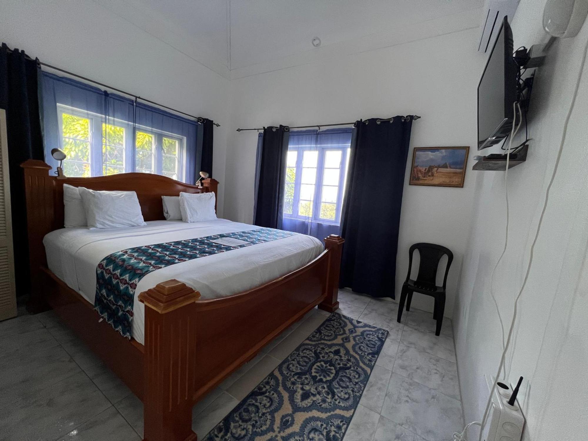 All Nations Guest House ポート・アントニオ エクステリア 写真