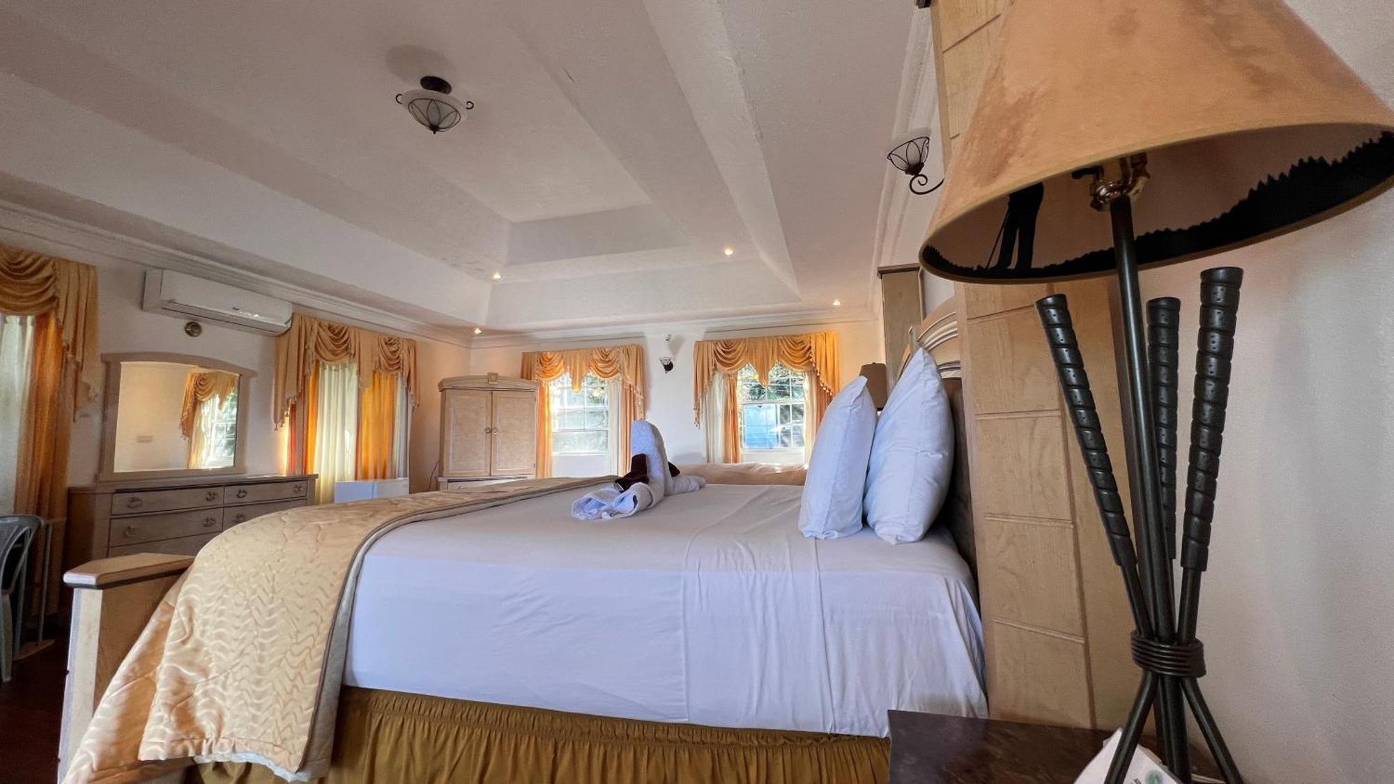 All Nations Guest House ポート・アントニオ エクステリア 写真