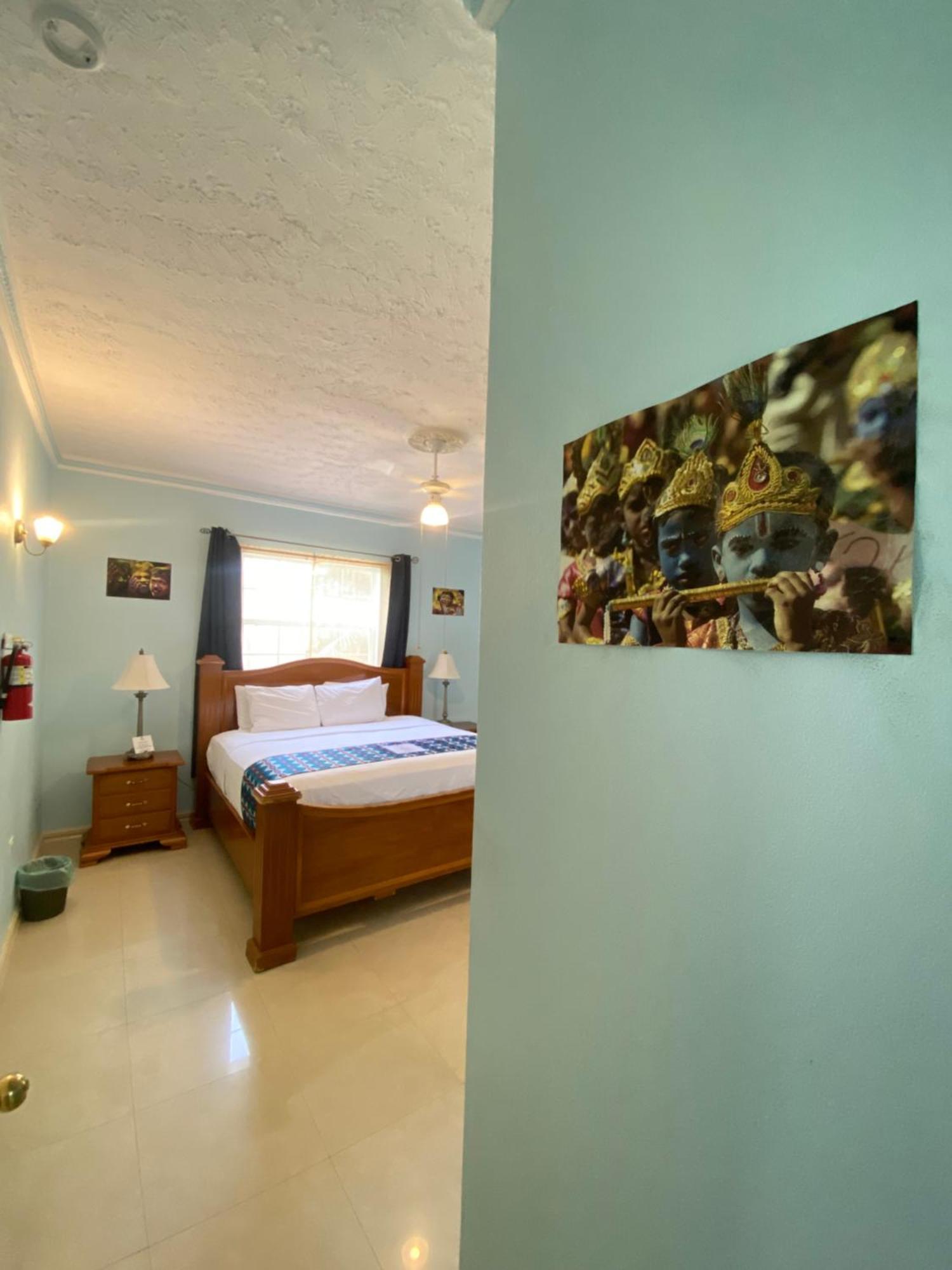 All Nations Guest House ポート・アントニオ エクステリア 写真